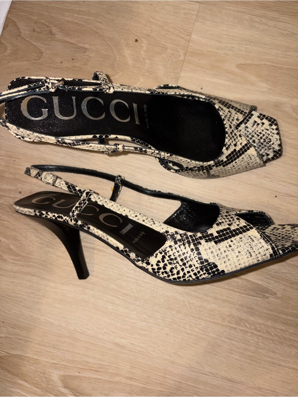 Gucci python open toe heels - Picture 2 of 7